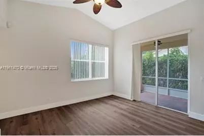 955 Savannah Falls Dr, Weston, FL 33327 - Photo 37