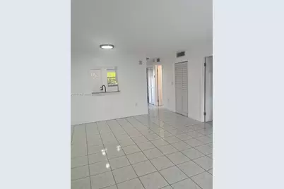 3550 NE 169th St #403, North Miami Beach, FL 33160 - Photo 9