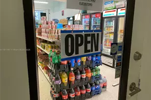 19370 Collins Ave, Sunny Isles Beach, FL 33160 - Photo 21