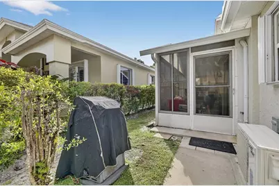 210 NW Zanzibar Pl, Port Saint Lucie, FL 34986 - Photo 25