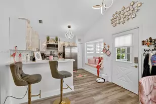 210 NW Zanzibar Pl, Port Saint Lucie, FL 34986 - Photo 11