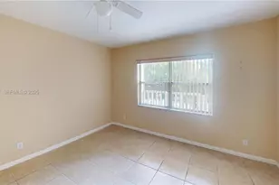 9301 Sunrise Lakes Blvd, Sunrise, FL 33322 - Photo 27