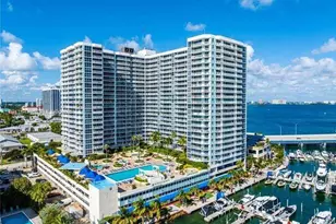 7601 E Treasure Dr, North Bay Village, FL 33141 - Photo 3