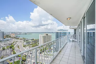 7601 E Treasure Dr #2301, North Bay Village, FL 33141 - Photo 31