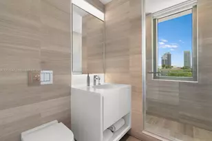 300 Collins Ave, Miami Beach, FL 33139 - Photo 37