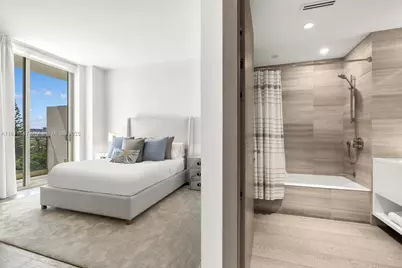 300 Collins Ave #PH3, Miami Beach, FL 33139 - Photo 31