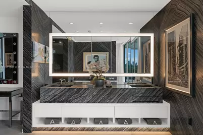 300 Collins Ave #PH3, Miami Beach, FL 33139 - Photo 25