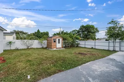 4530 SW 25th St, West Park, FL 33023 - Photo 27