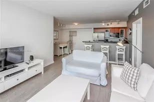 325 S Biscayne Blvd, Miami, FL 33131 - Photo 7