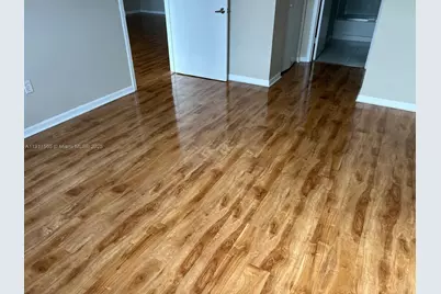 18800 NE 29th Ave #913, Aventura, FL 33180 - Photo 3