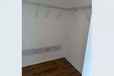 18800 NE 29th Ave #913, Aventura, FL 33180 - Photo 9