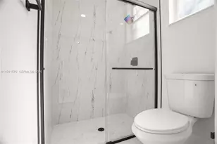 2611 Oakbrook Ln, Weston, FL 33332 - Photo 19