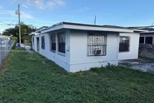 6920 NW 6th Ct, Miami, FL 33150 - Photo 11