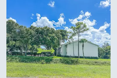 1201 Lake Victoria Dr #P, West Palm Beach, FL 33411 - Photo 29