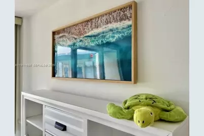 6484 Indian Creek #242, Miami Beach, FL 33141 - Photo 9