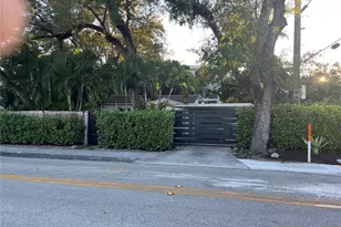 701 SW 9th Ave, Fort Lauderdale, FL 33315 - Photo 1