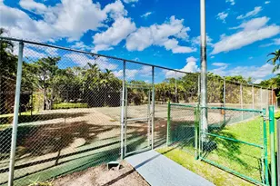 1021 Mockingbird Ln, Plantation, FL 33324 - Photo 49