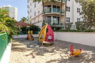 19900 E Country Club Dr, Aventura, FL 33180 - Photo 35