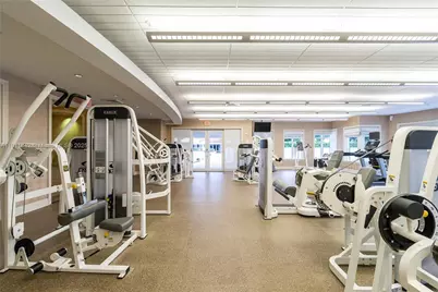 19900 E Country Club Dr #PH18, Aventura, FL 33180 - Photo 27