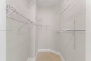 19900 E Country Club Dr, Aventura, FL 33180 - Photo 21