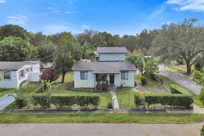 6470 McClellan St, Hollywood, FL 33024 - Photo 3