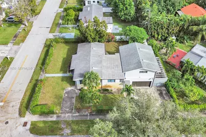 6470 McClellan St, Hollywood, FL 33024 - Photo 9