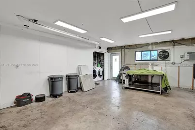 6470 McClellan St, Hollywood, FL 33024 - Photo 39