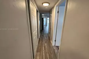 2430 NE 135th St, North Miami, FL 33181 - Photo 9