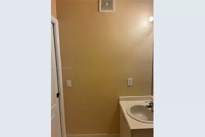 1536 SE 25th St #101, Homestead, FL 33035 - Photo 23