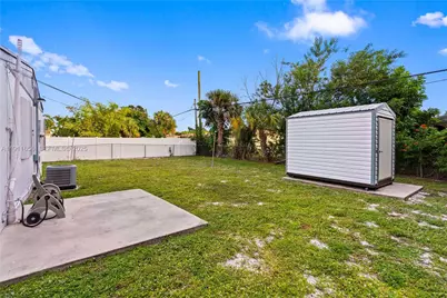 1700 NW 13th St, Fort Lauderdale, FL 33311 - Photo 19