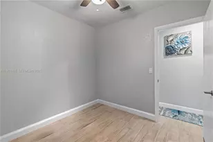 1700 NW 13th St, Fort Lauderdale, FL 33311 - Photo 5