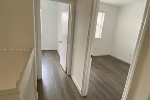 919 SW 143rd Terrace, Pembroke Pines, FL 33027 - Photo 11