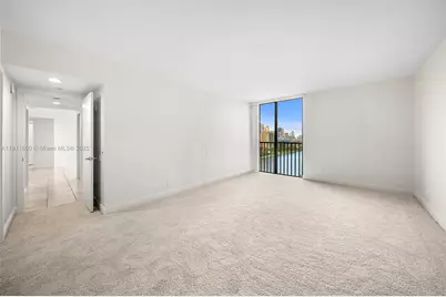 19707 Turnberry Way #14G, Aventura, FL 33180 - Photo 31