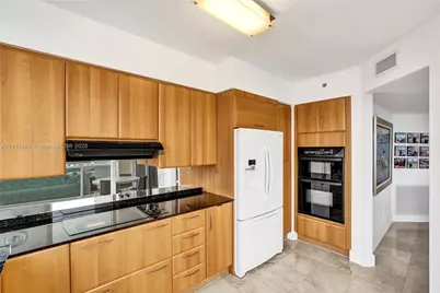 19111 Collins Ave #1602, Sunny Isles Beach, FL 33160 - Photo 25