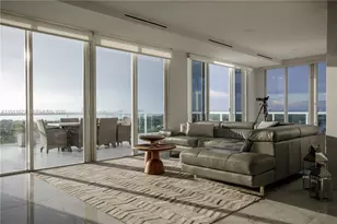 5001 Collins Ave, Miami Beach, FL 33140 - Photo 1