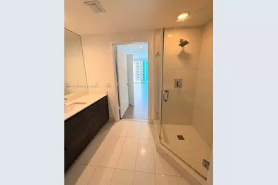 1100 S Miami Ave #2911, Miami, FL 33130 - Photo 23