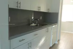 1151 SW 128th Terrace, Pembroke Pines, FL 33027 - Photo 3