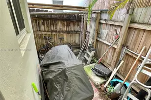 1508 E Garfield St, Hollywood, FL 33020 - Photo 25