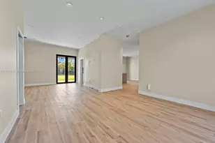 22451 SW 118th Ave, Miami, FL 33170 - Photo 7