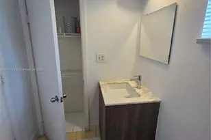 445 NW 125th St, North Miami, FL 33168 - Photo 9