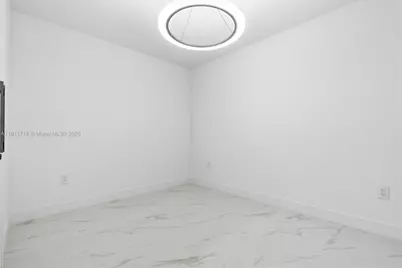 700 NE 24th Street #4405, Miami, FL 33137 - Photo 23