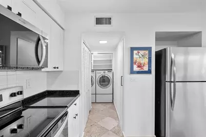 3235 McDonald St #5, Miami, FL 33133 - Photo 11