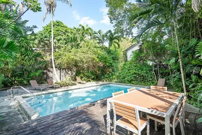 3235 McDonald St #5, Miami, FL 33133 - Photo 33