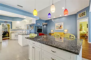 4909 Grassleaf Dr, Palm Beach Gardens, FL 33418 - Photo 13