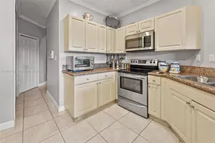 11258 NW 47th Ln, Doral, FL 33178 - Photo 23