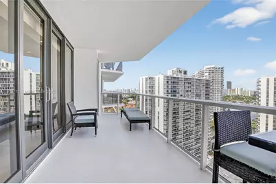 20281 E Country Club Dr #1704, Aventura, FL 33180 - Photo 19