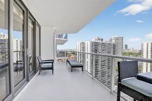 20281 E Country Club Dr, Aventura, FL 33180 - Photo 19