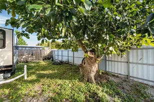 740 135 St, North Miami, FL 33168 - Photo 7