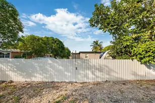 740 135 St, North Miami, FL 33168 - Photo 51