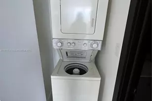 20505 E Country Club Dr, Aventura, FL 33180 - Photo 25